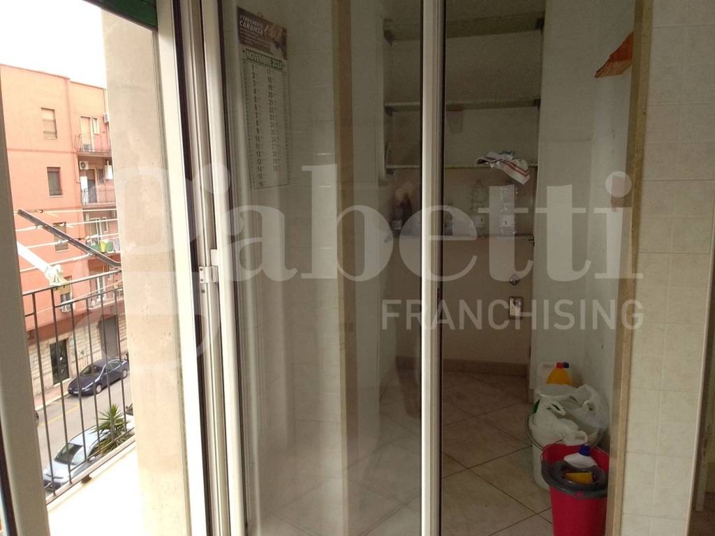 Appartamento a Taranto in VIA GIACOMO LEOPARDI, 58 - Foto 3