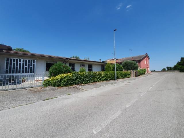 Immobile a Frassinelle polesine in Via Papa Albino Luciani - Foto 3