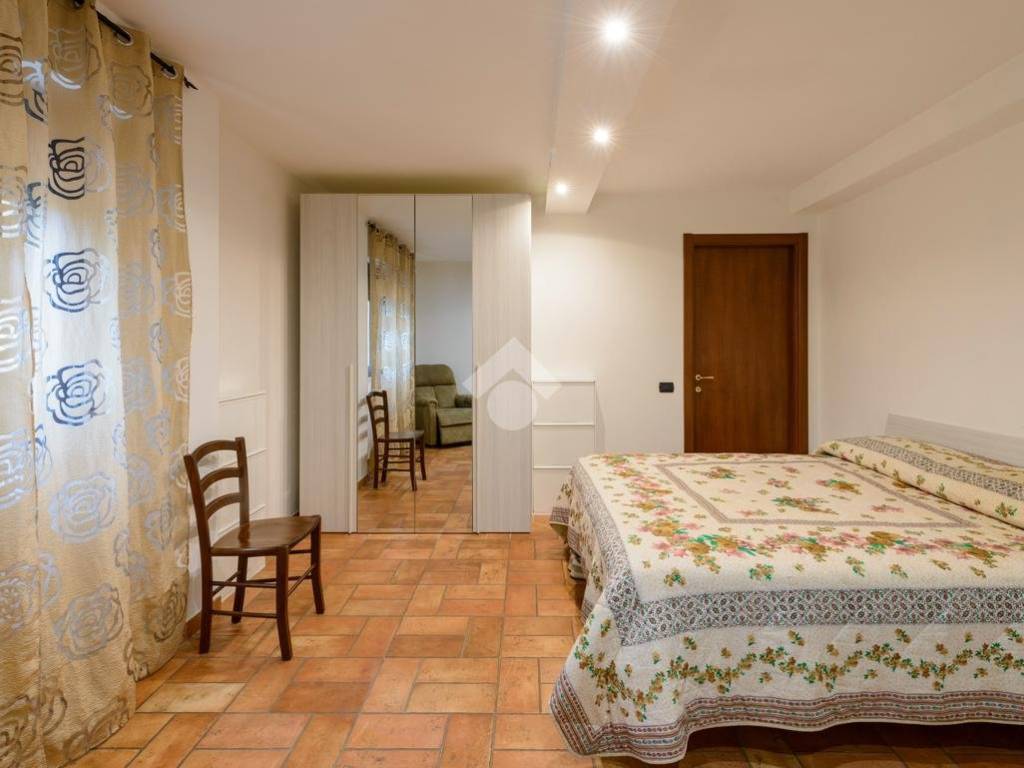 Villetta a schiera a Gubbio in Via Sirmione, 56 - Foto 5