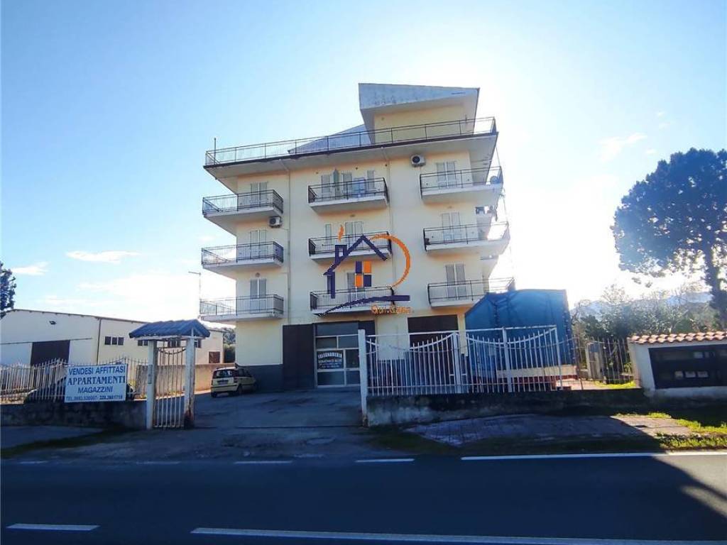 Appartamento a Corigliano-rossano in Contrada Lacuna - Foto 2
