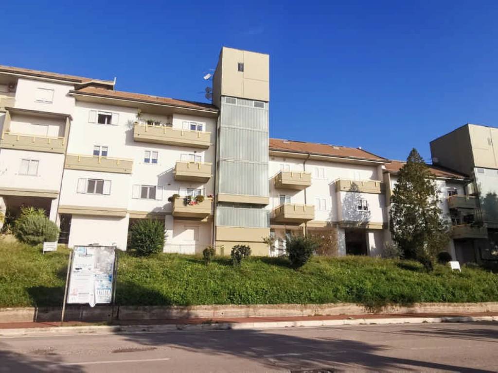 Appartamento a Avellino in Via Guido Luigi Bentivoglio, 1 - Foto 2