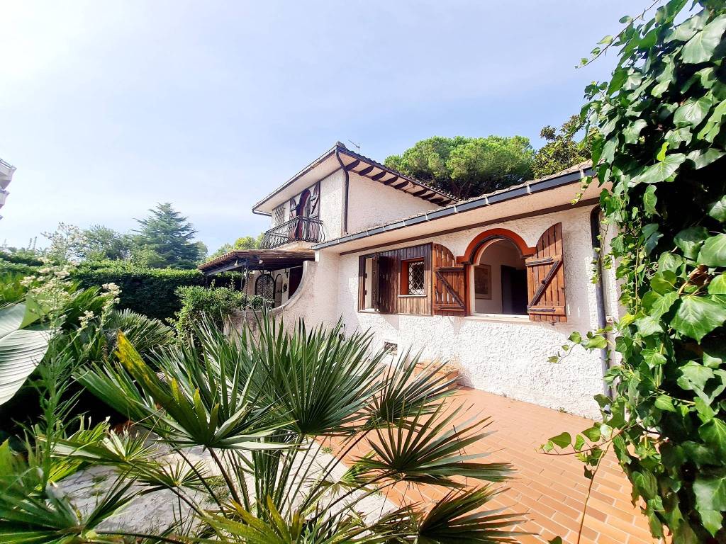 Villa a San felice circeo in Piazza Italo Gemini - Foto 2