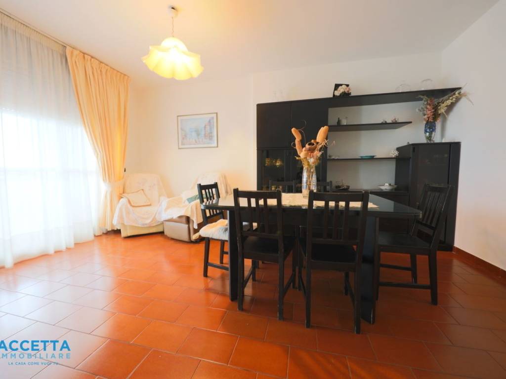 Appartamento a Taranto in Via Galileo Galilei - Foto 4