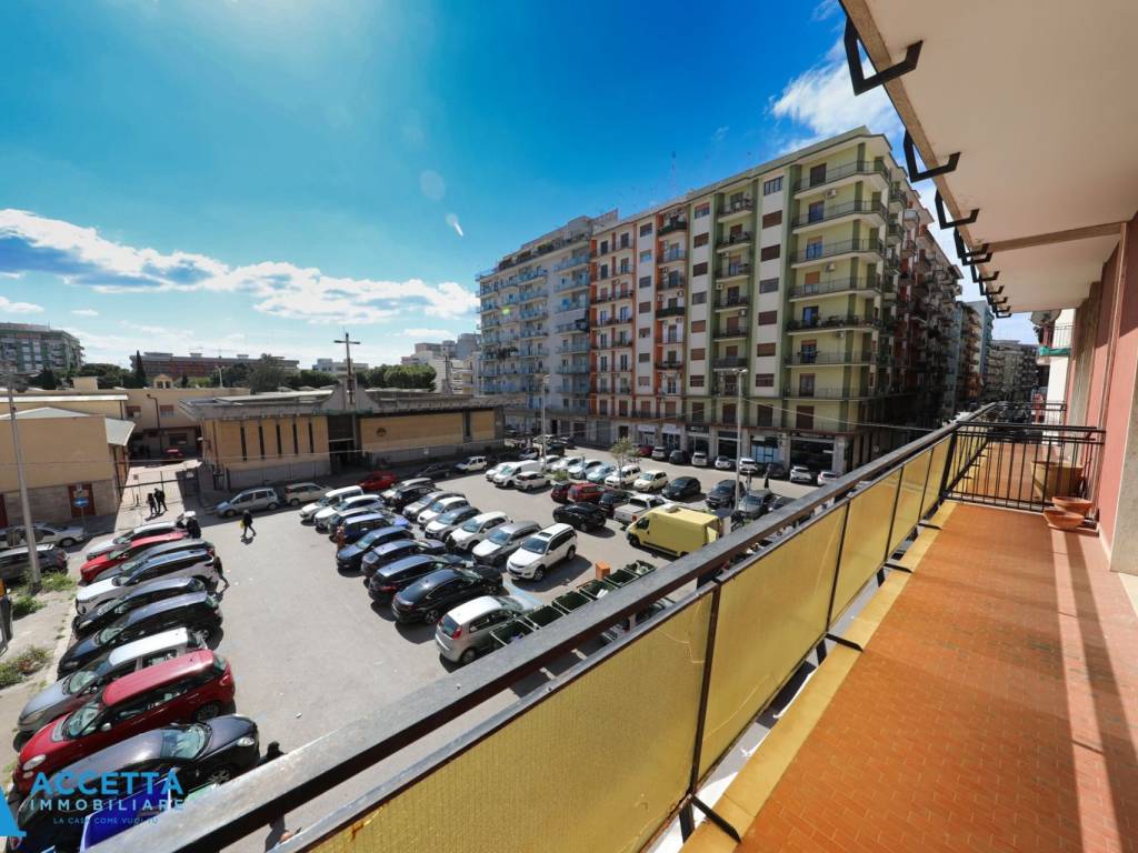 Appartamento a Taranto in Piazza Pio X, 42 - Foto 4