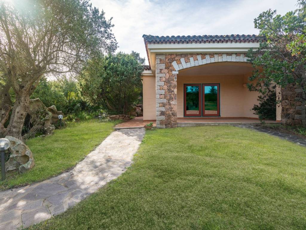 Villa a Arzachena in Via Miata - Foto 2