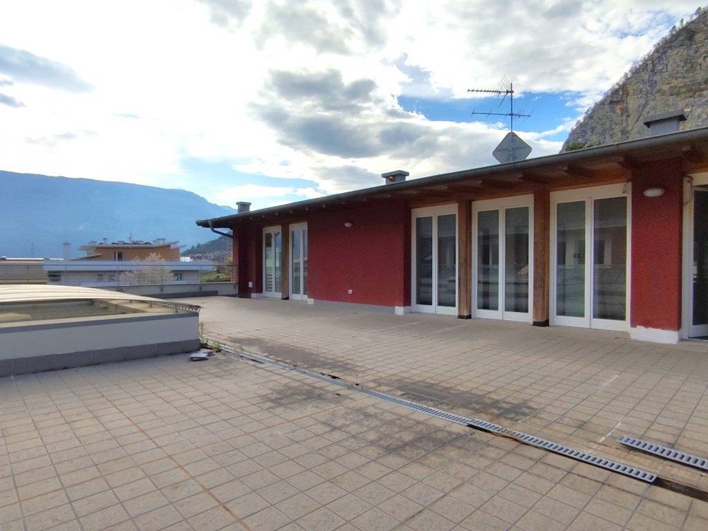 Attico / mansarda a Mori in Via del Garda - Foto 4