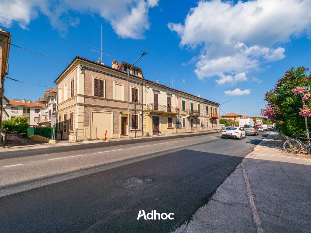 Appartamento a Fano in Viale 1 Maggio, 29 - Foto 3