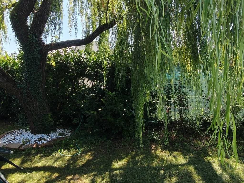 Casa indipendente a Capriva del friuli in Via Camillo Benso di Cavour, 61 - Foto 5