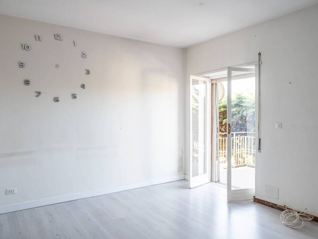 Appartamento a Gaeta in Via degli Eucalipti, 19 - Foto 2
