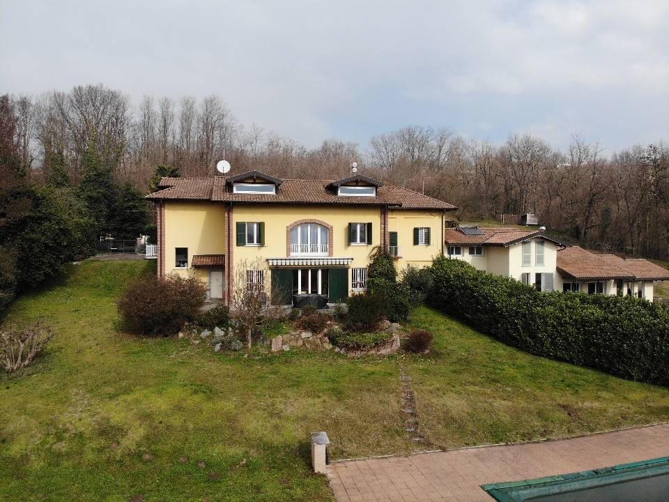 Villa a Varese in Via Pier Fortunato Calvi, 15 - Foto 5