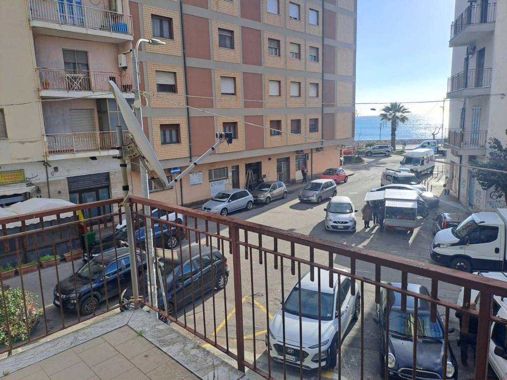 Appartamento a Catanzaro in Via Cristoforo Colombo - Foto 5