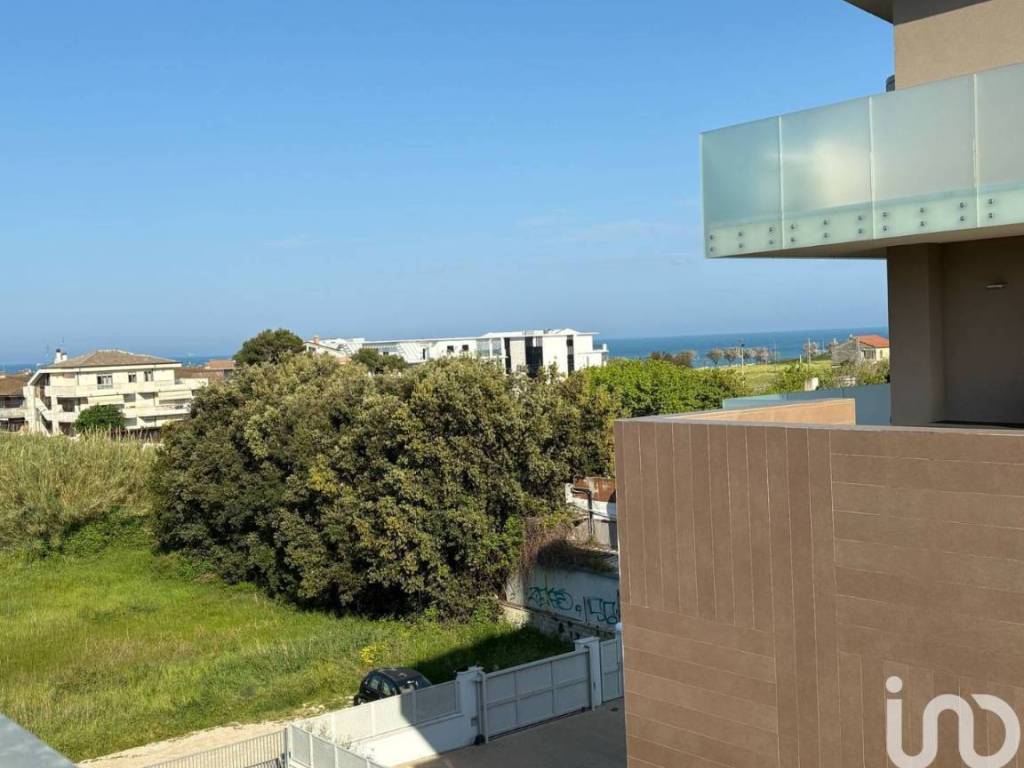 Appartamento a Roseto degli abruzzi in Via Tacito, 4 - Foto 5