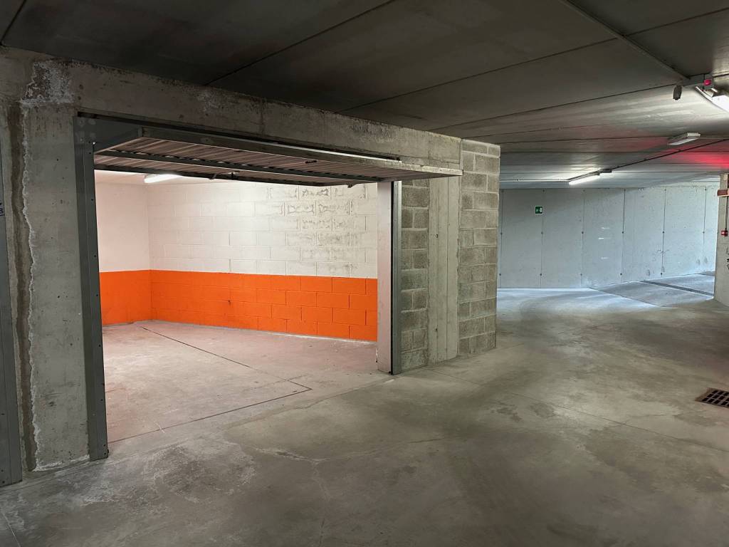 Box / garage a Morbegno in Via Llanberis - Foto 5