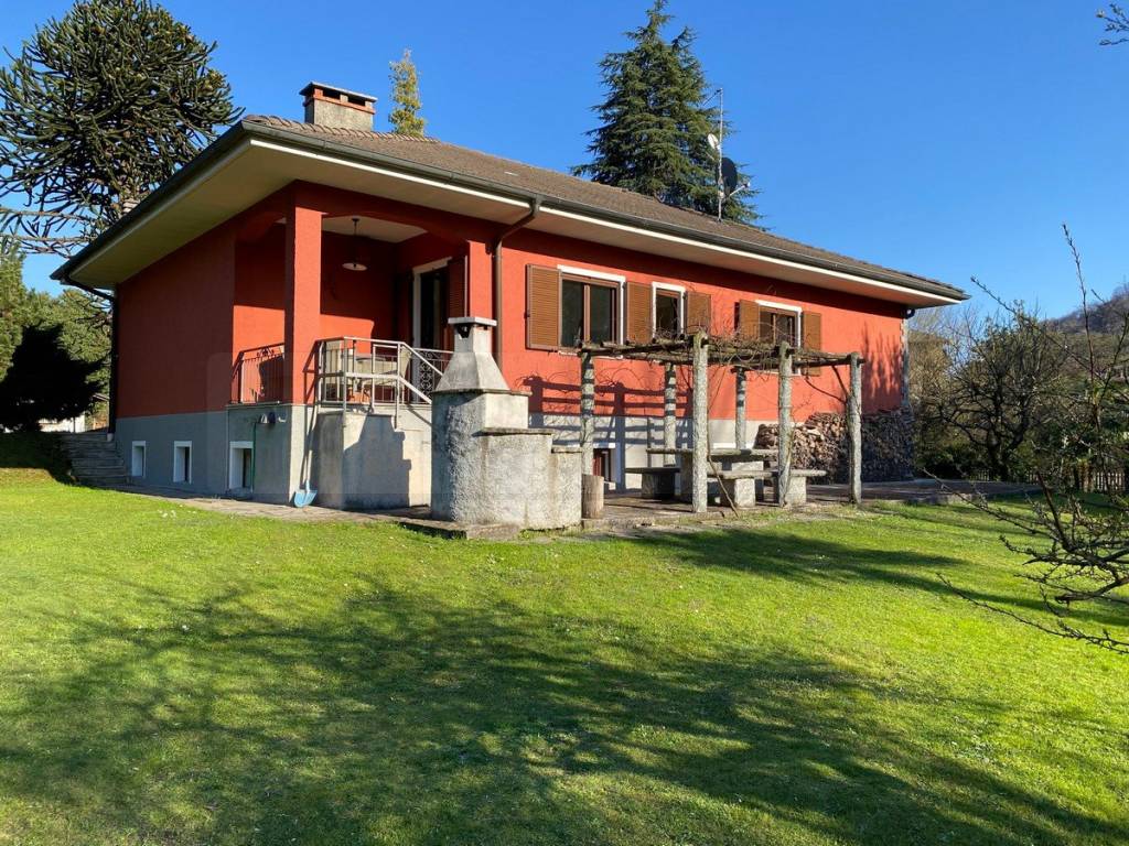 Villa a Baveno in Via Anton Arnold, 17 - Foto 3