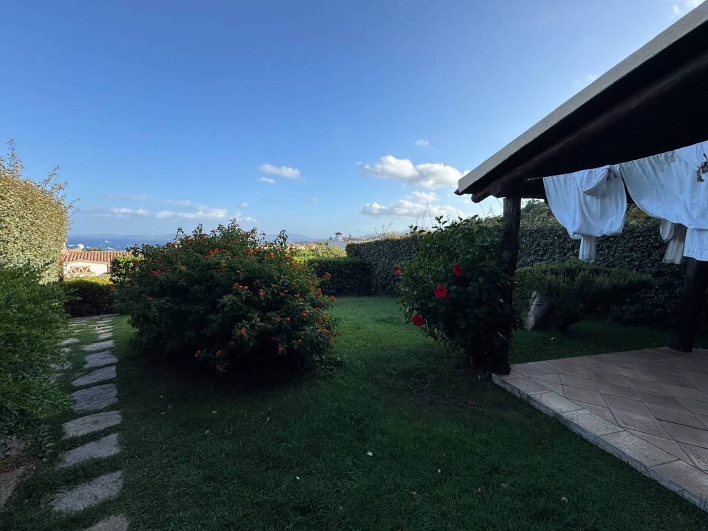 Villetta a schiera a Arzachena - Foto 3