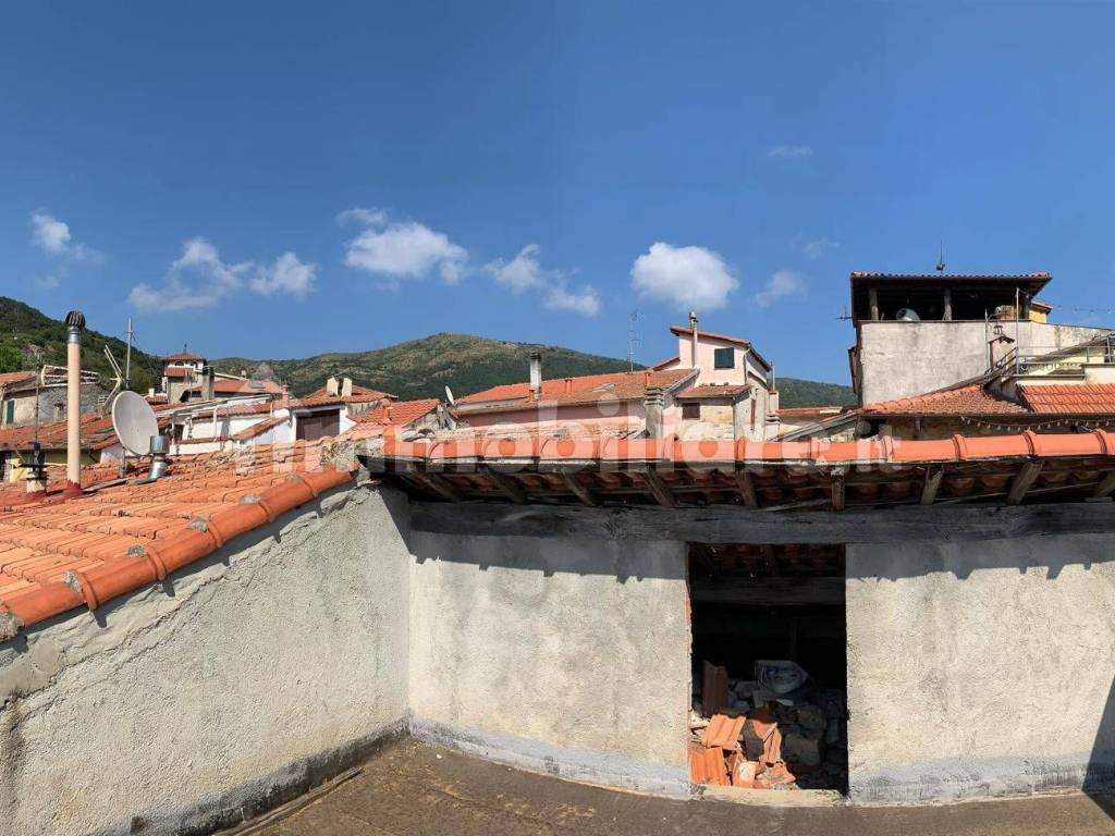 Casa indipendente a Chiusanico in Via Dottor Giovanni Battista Novaro - Foto 3