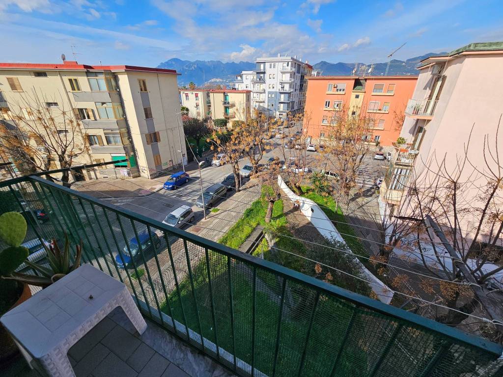 Appartamento a Salerno in Via Antonio Parisi, 1 - Foto 5