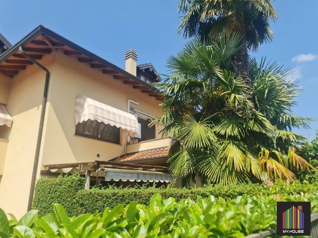 Appartamento a Cardano al campo in Via al Campo, 73 - Foto 2