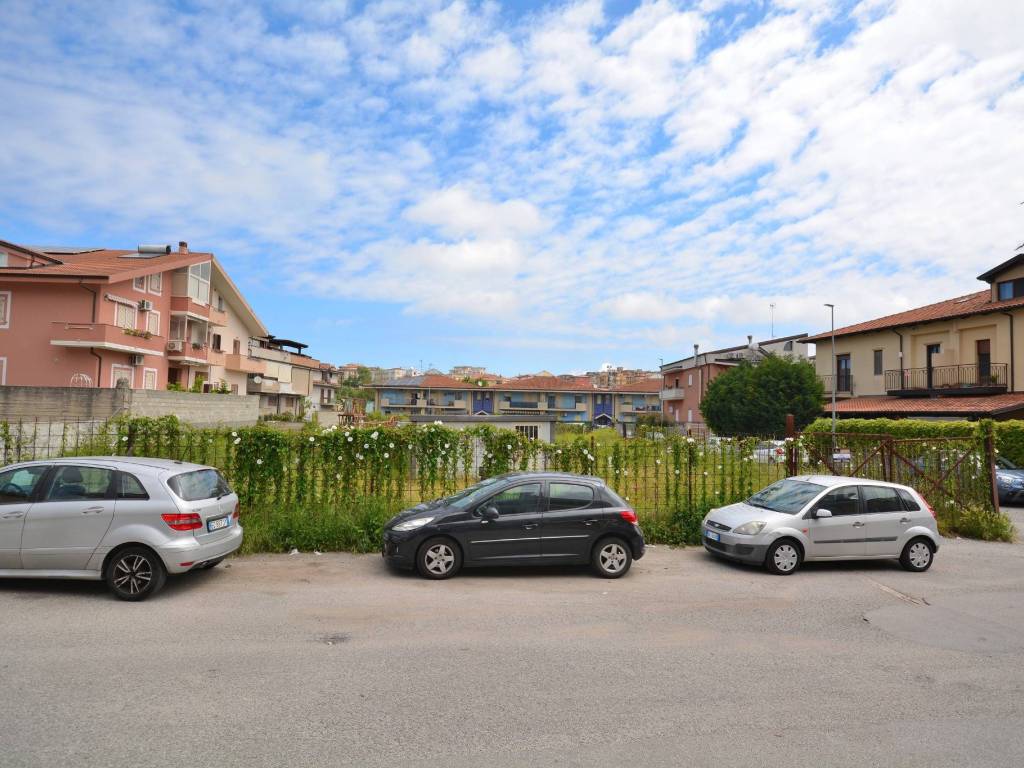 Terreno a Vibo valentia in Via Leonardo Sciascia - Foto 3