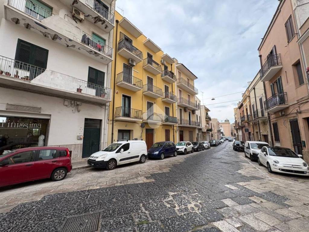 Appartamento a Brindisi in Via Sant'Aloy, 16 - Foto 2