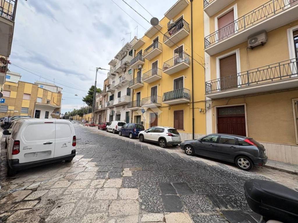 Appartamento a Brindisi in Via Sant'Aloy, 16 - Foto 3