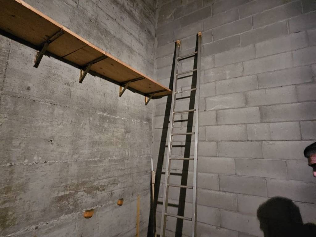 Box / garage a Pavia in Via Vincenzo Monti, 17 - Foto 4